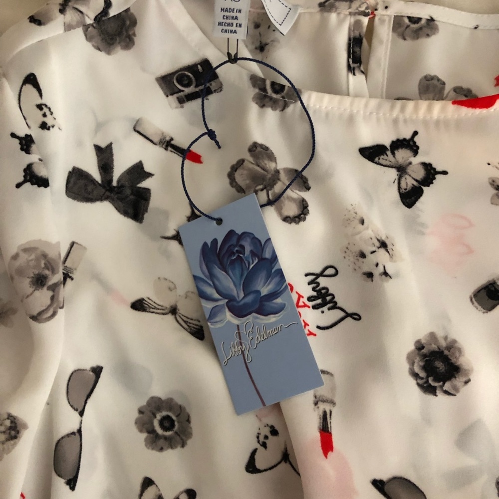 2X25 Blouse ๐ NWT - Picture 4 of 5